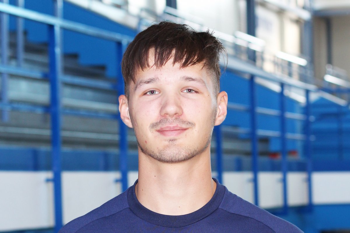 Daniel Stodůlka #17