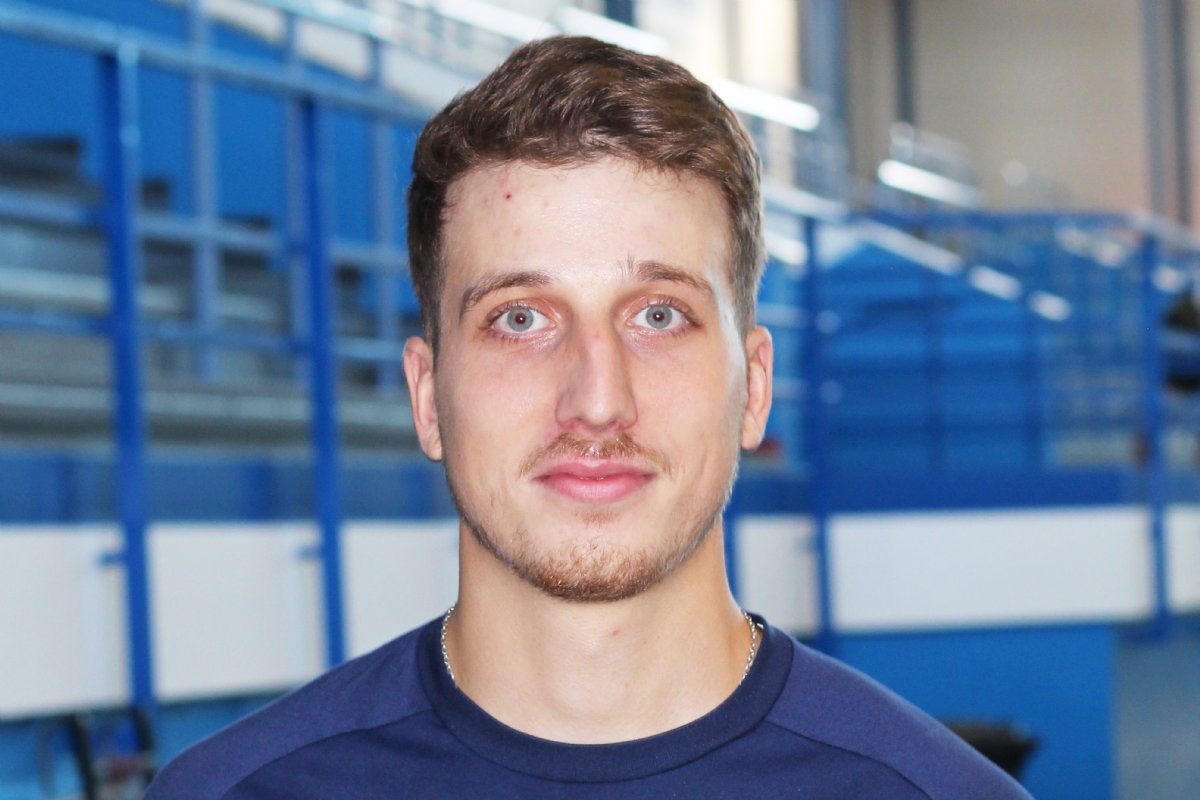 Michael Vavřík #87